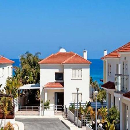 Athena Beach Villas Pernera Екстериор снимка