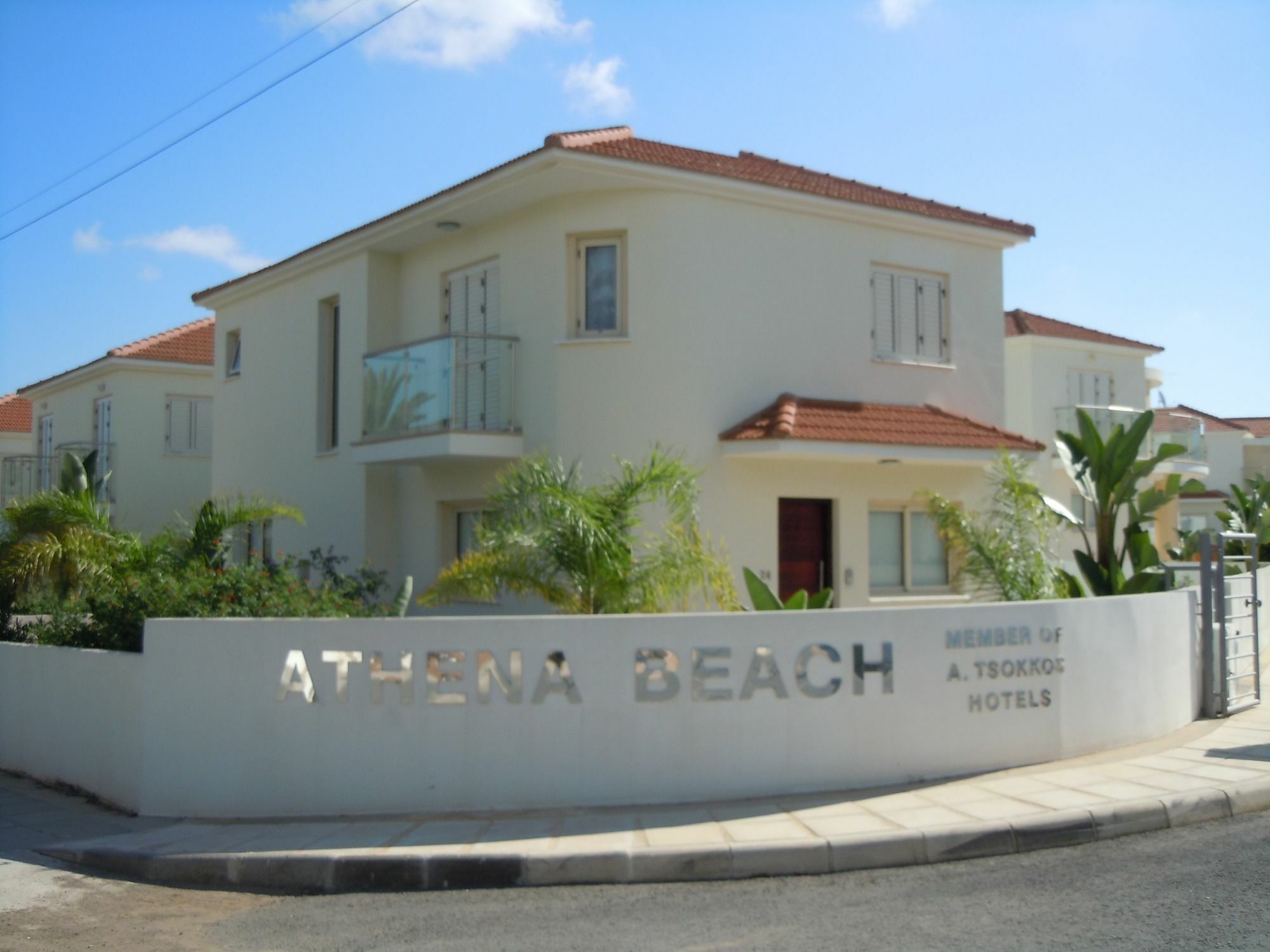 Athena Beach Villas Pernera Екстериор снимка